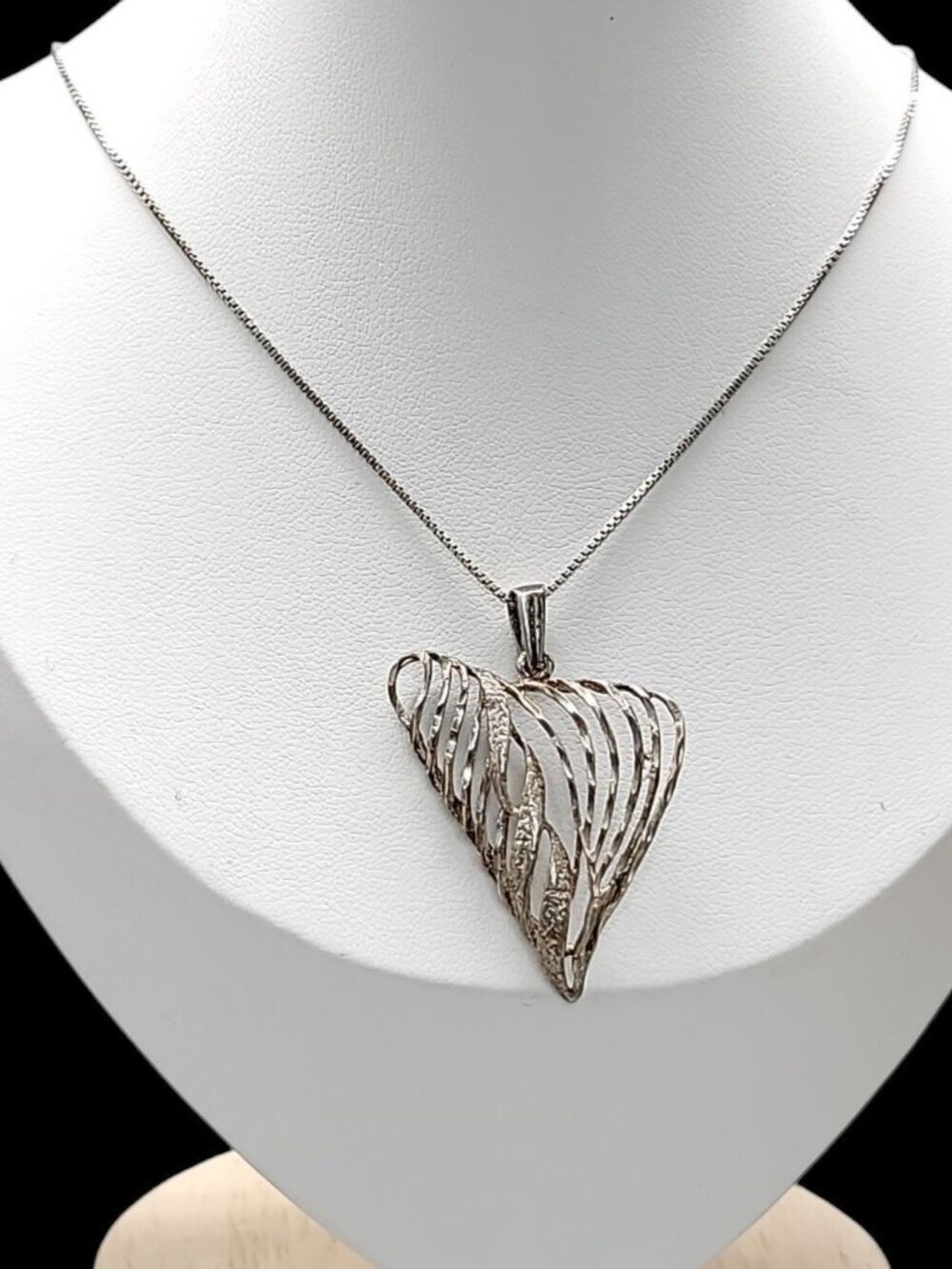 ACO Sterling Silver Heart Pendant Necklace  Open Metal Work Italy 925 Chain 20"